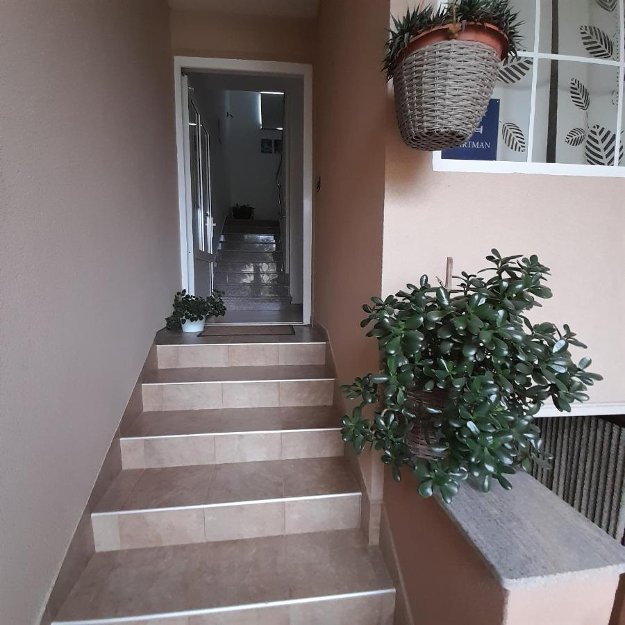 Apartments Filipovic Weißenburg Exterior foto